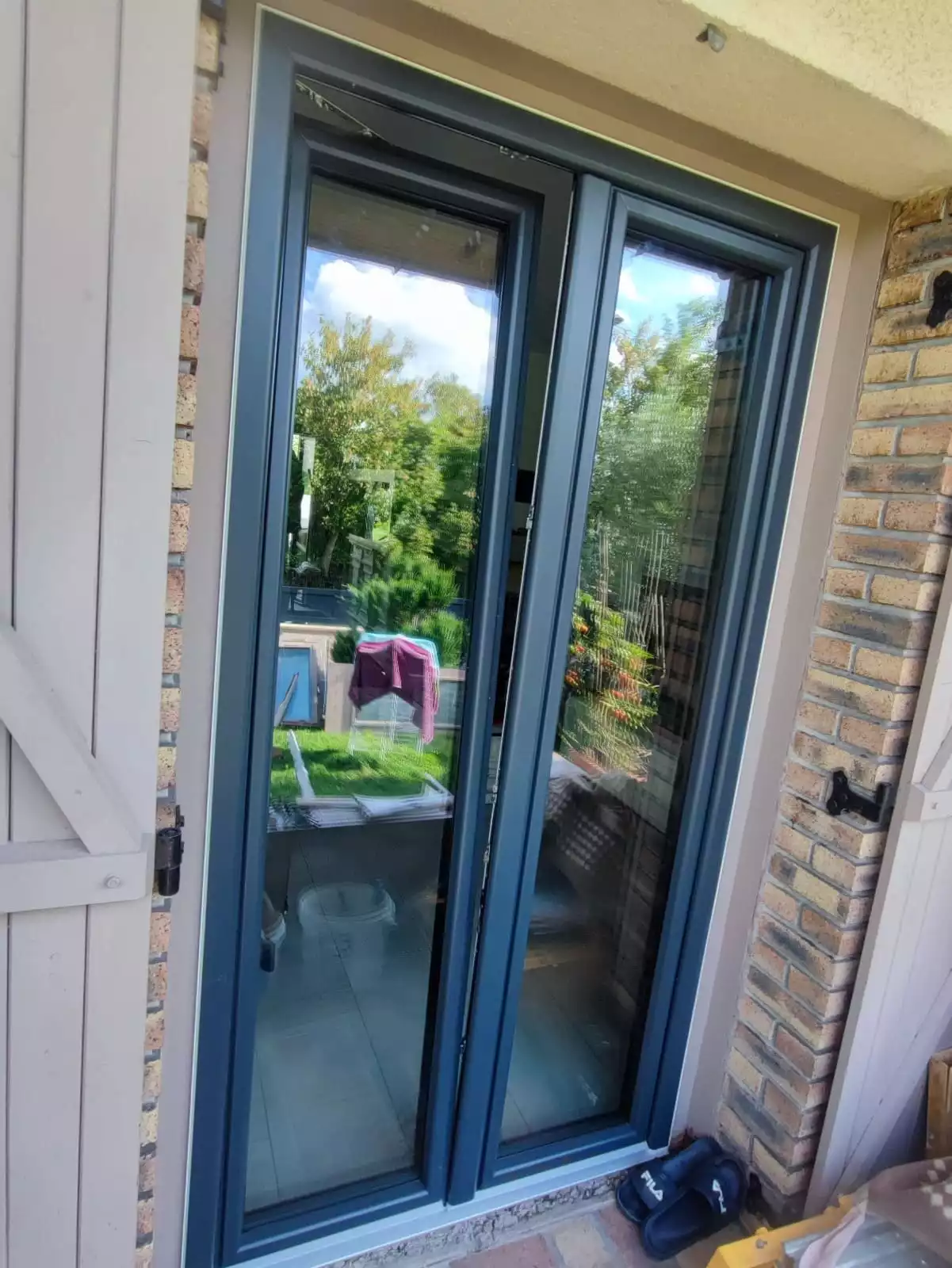 Installation portail coulissant motorisé, portillon, clôture aluminium - 009 - OUVERTIS - Neuilly-Plaisance